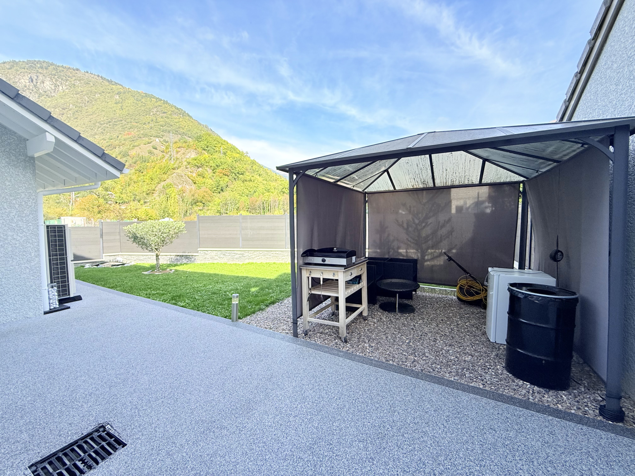 (73) LA CHAMBRE - SUBLIME MAISON 2016 - Bel extérieur & Garage #4