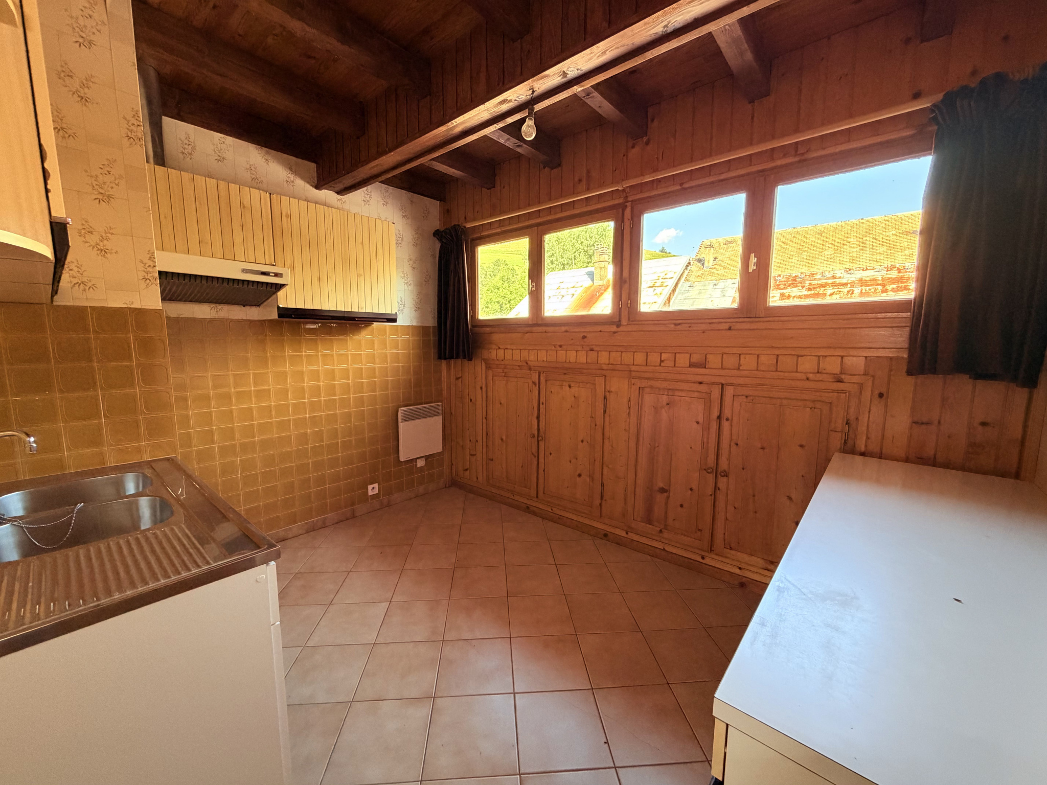 À VENDRE   BEVEL IMMOBILIER  (73) SAINT-JEAN-D’ARVES   HAMEAU DU CHAMBON   DOMAINE DES SYBELLES  ENSEMBLE IMMO #22